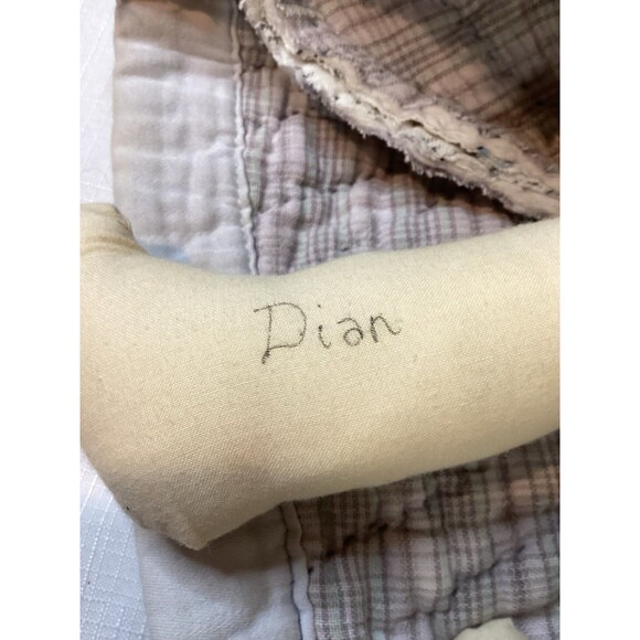 Vintage Folk Art Primitive Santa Claus Hand Made From A Quilt Patchwork Signed - Picture 13 of 16